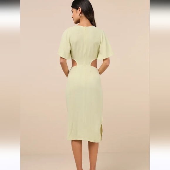 LULU'S Summer Journey Light Green Tie-Front Cutout Midi Dress. Size Small - Picture 4 of 16